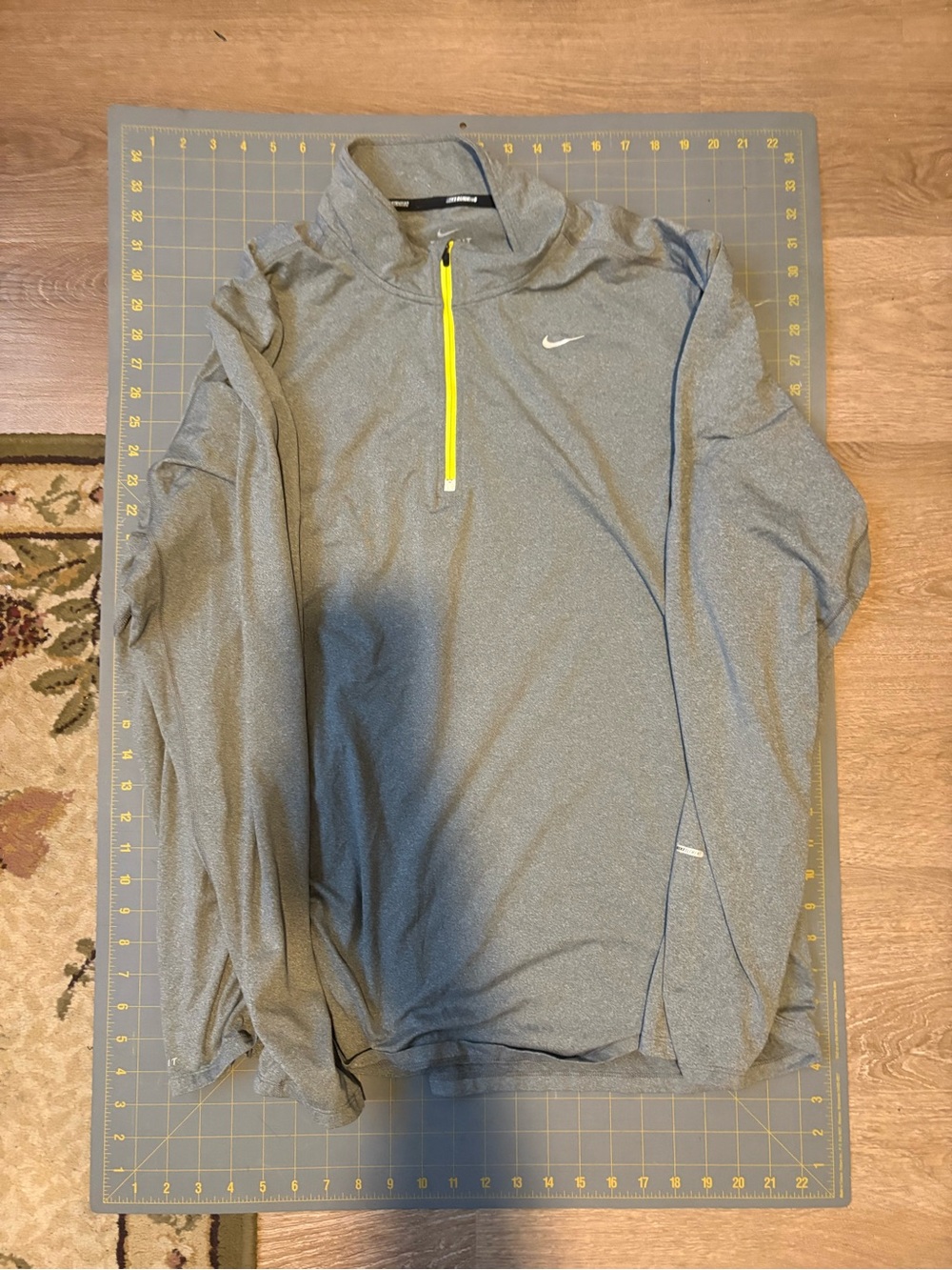Nike Dri-Fit Running Men’s Gray Quarter-Zip Pullover with Neon Yellow Zip